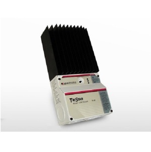 Régulateur de charge et éolien 45A MORNINGSTAR TRISTAR